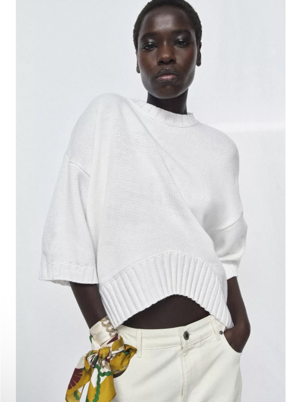 Zara ASYMMETRIC HEM SHORT SLEEVE KNIT JUMPER